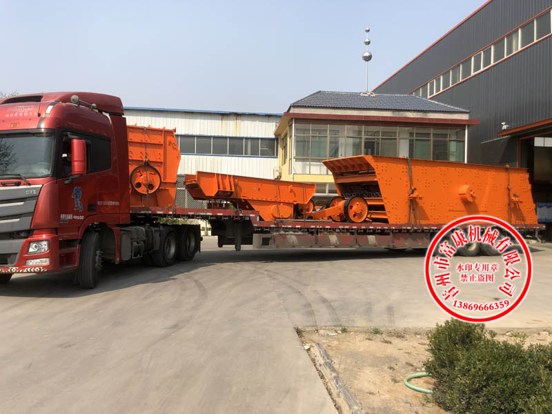 國(guó)產(chǎn)履帶式移動(dòng)破碎站廠家